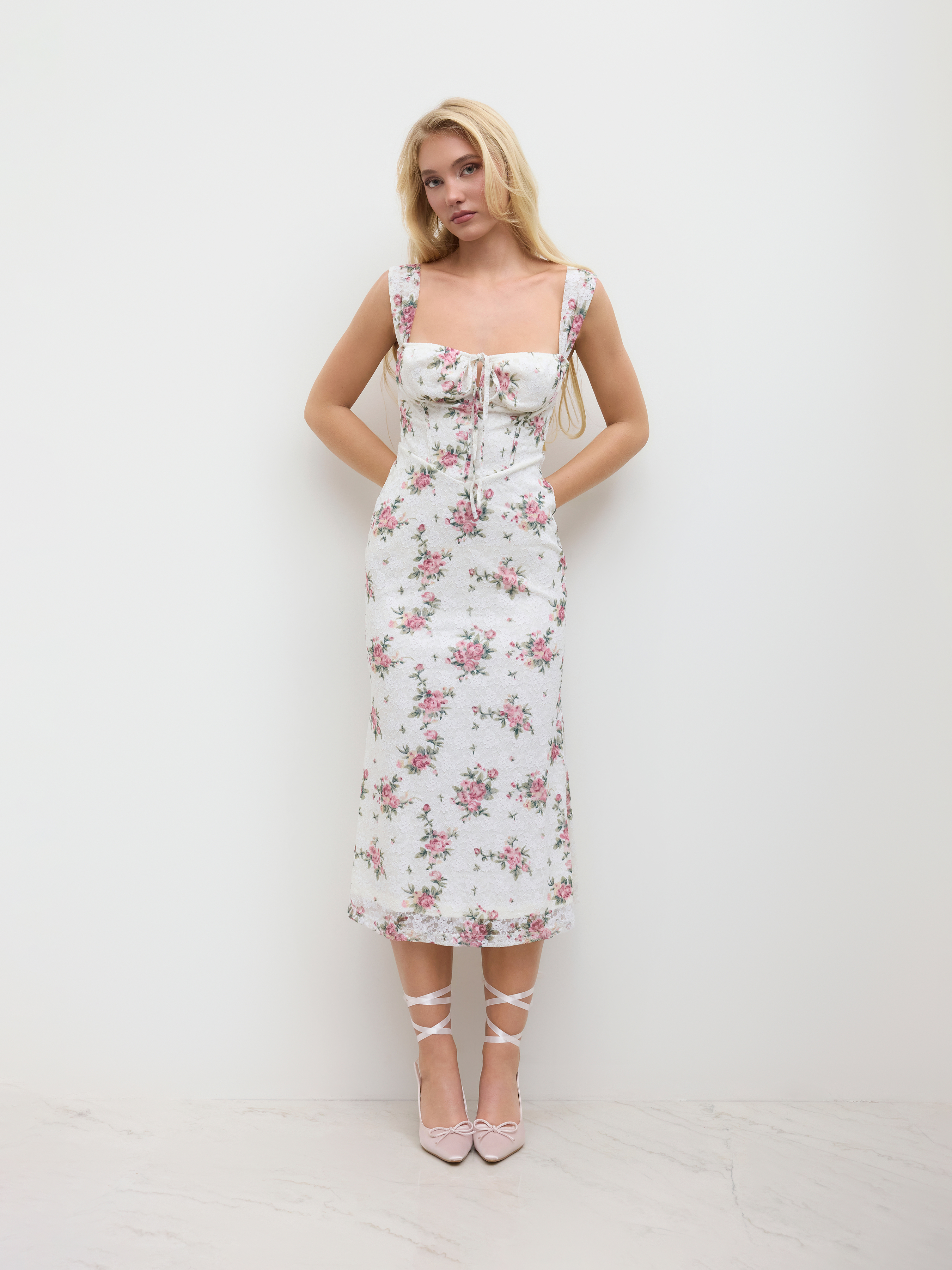Lace Floral Knotted Ruffle Midi Dress