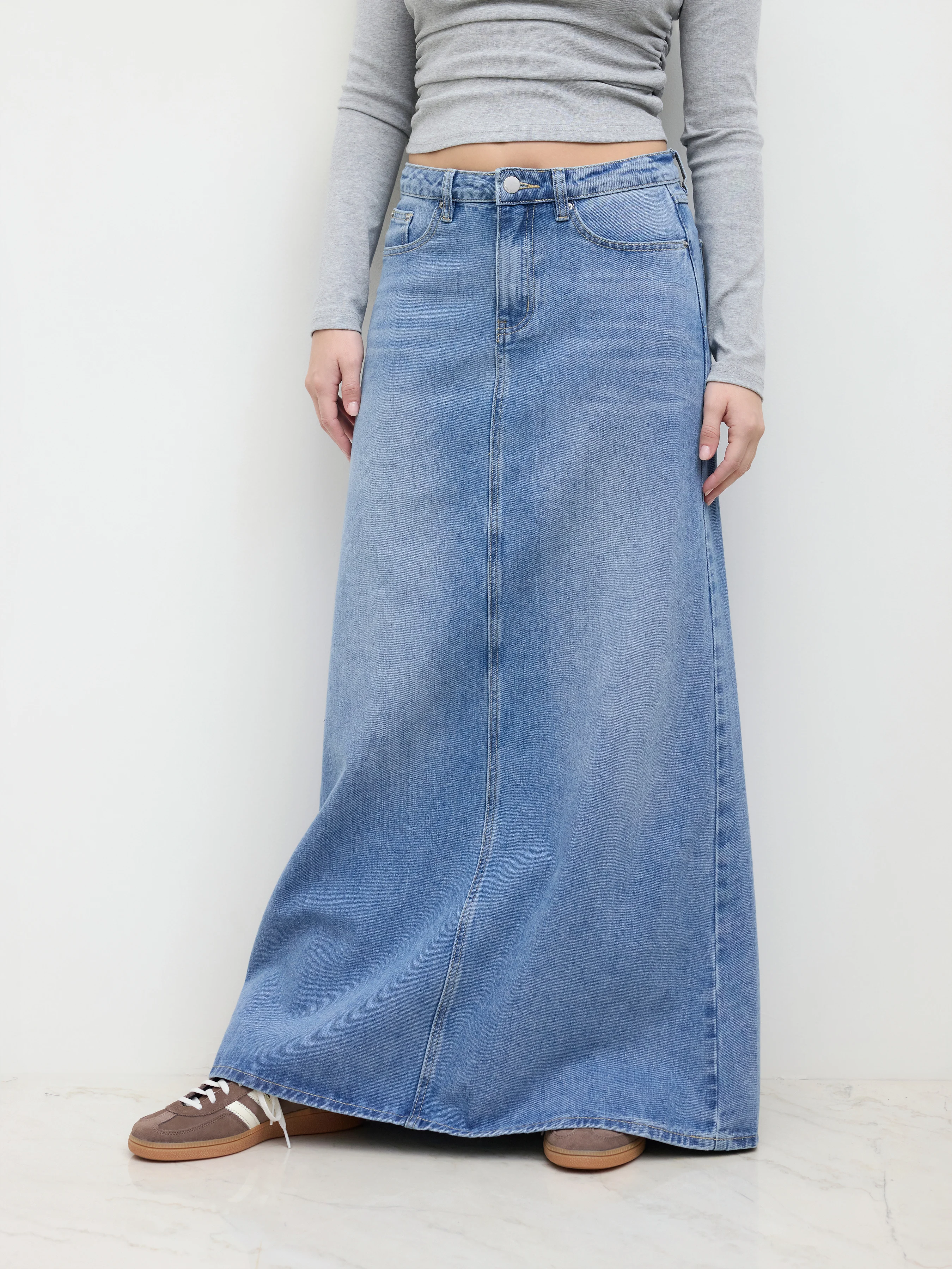 The Maxi