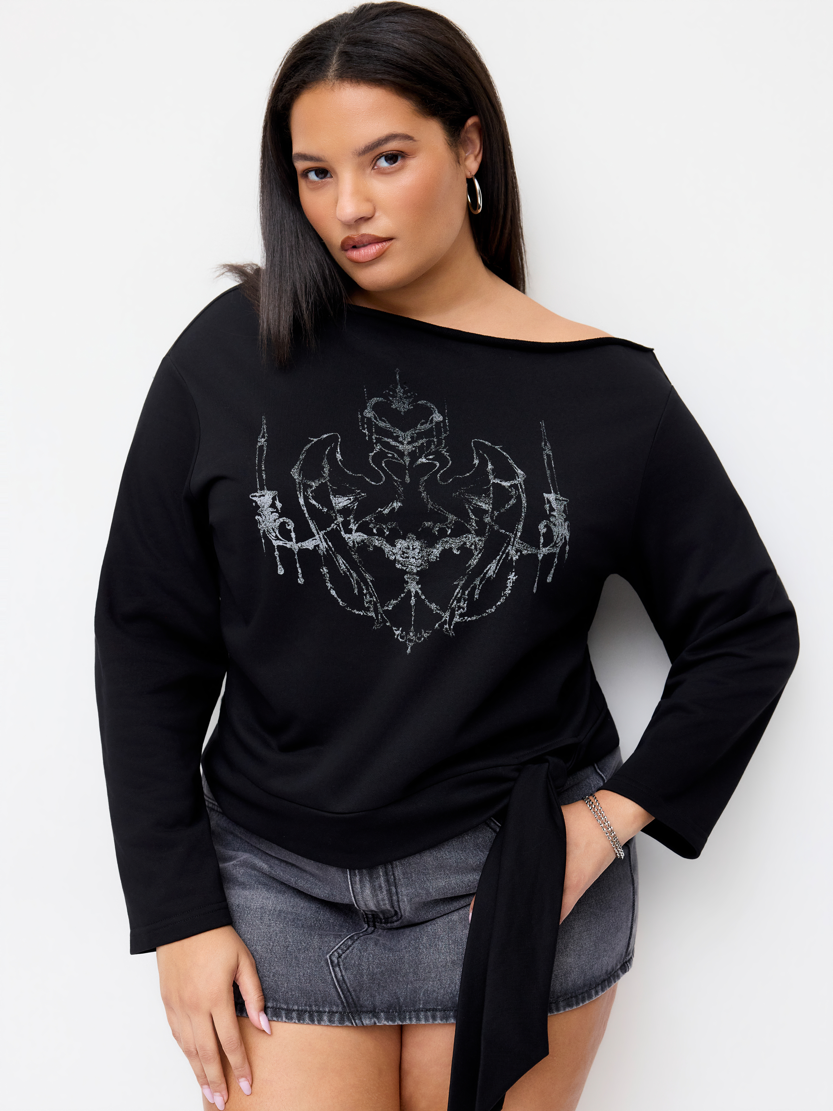 Cotton-blend Abstract Graphic Asymmetrical Neck Tee Curve & Plus