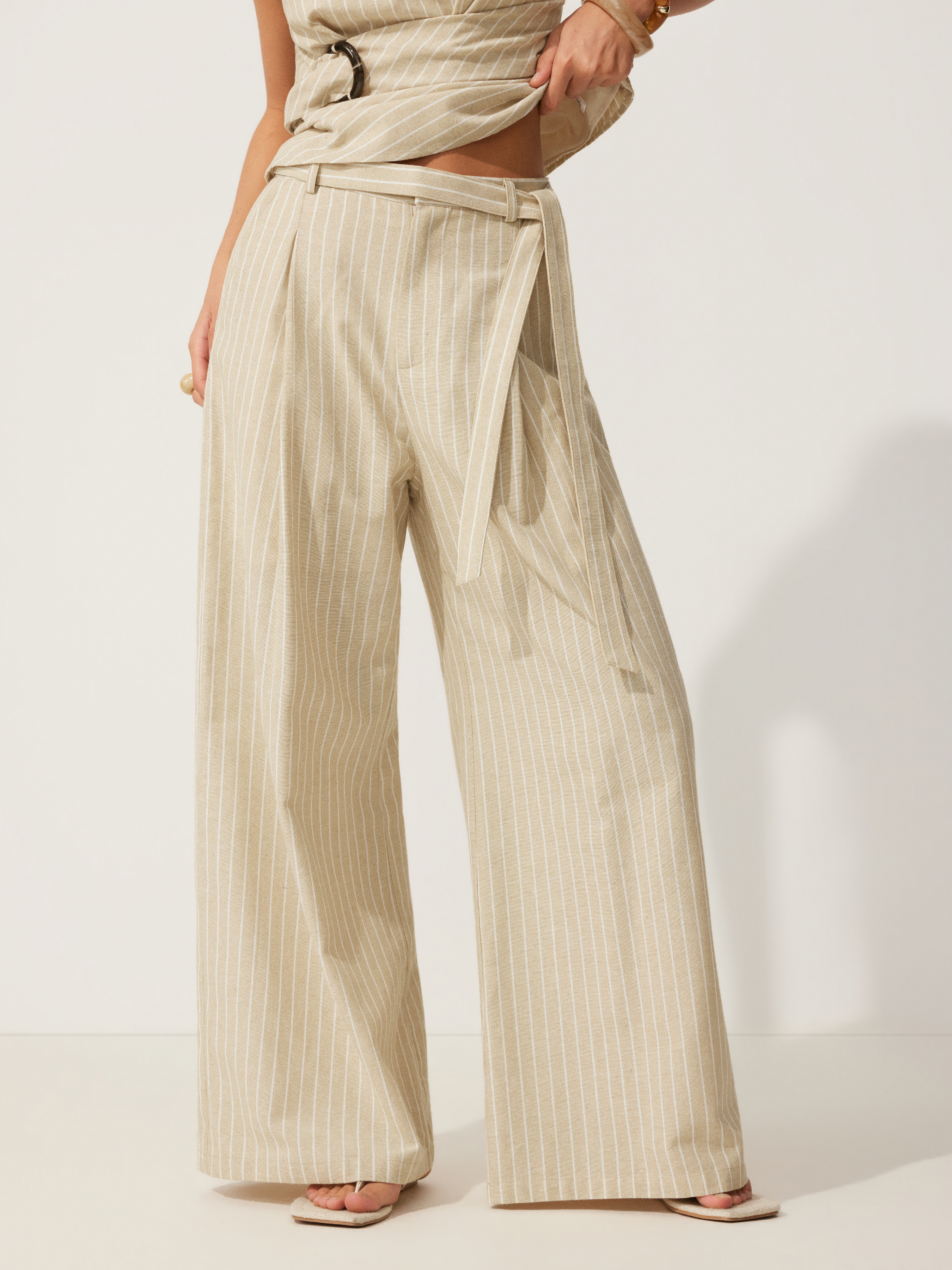 Cotton Linen Blend Mid Rise Striped Wide Leg Trousers With Belt