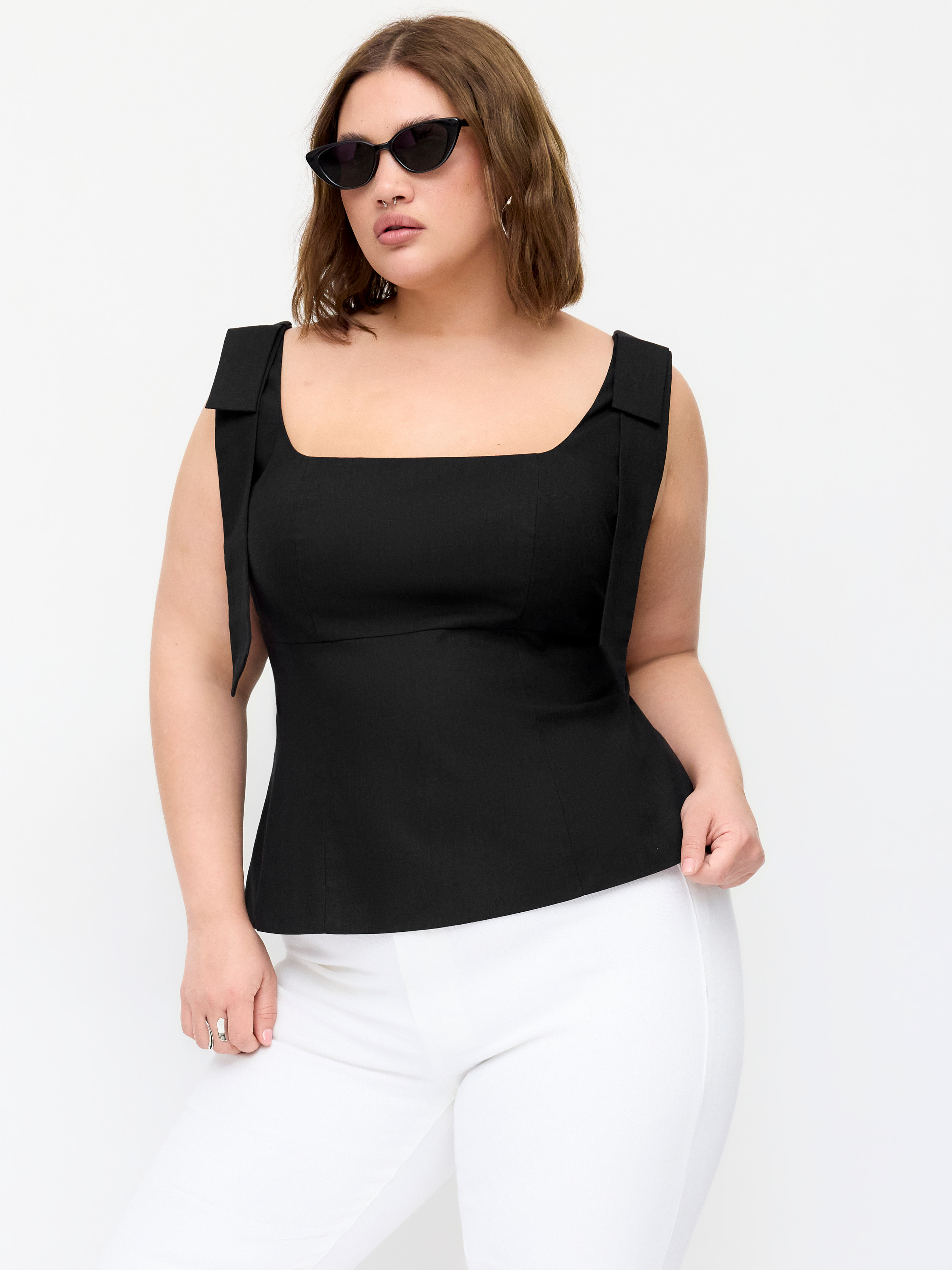 Linen-blend Square Neck Bowknot Blouse Curve & Plus
