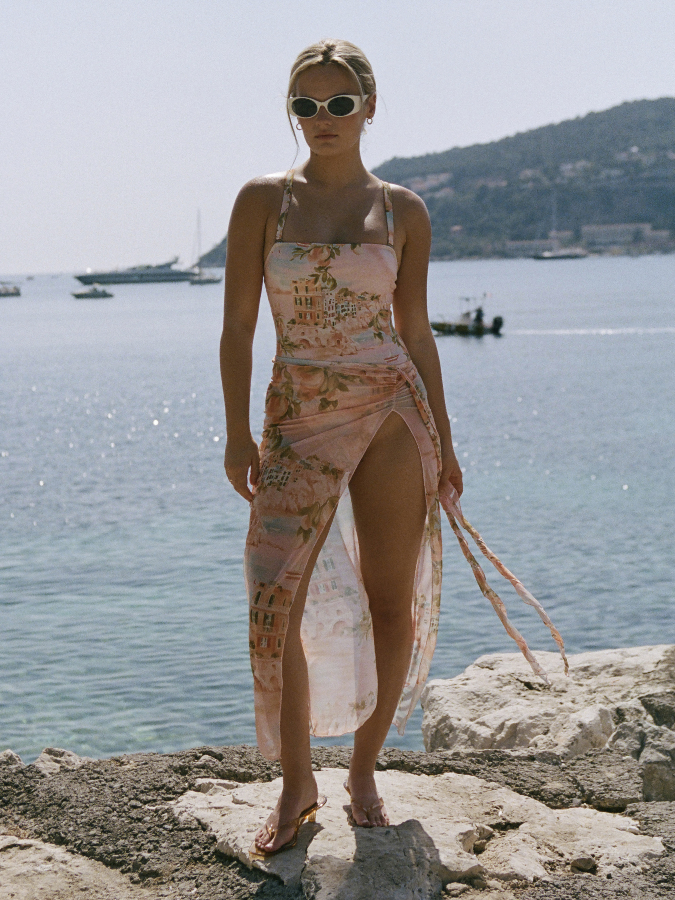 Square Neck Fruit & Landscape Graphic One-piece Swimsuit