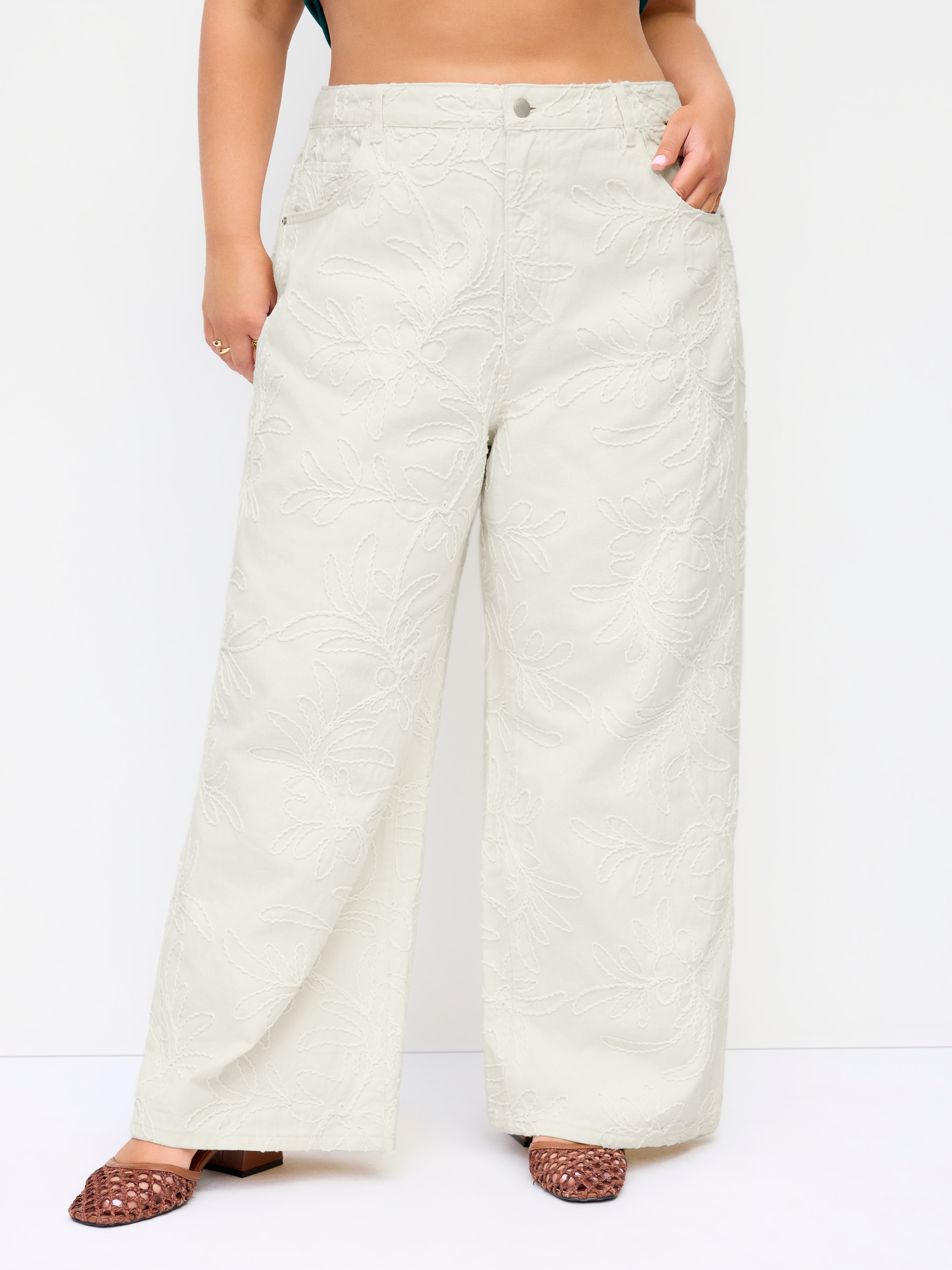 Denim Mid Rise Jacquard Floral Wide Leg Jeans Curve & Plus