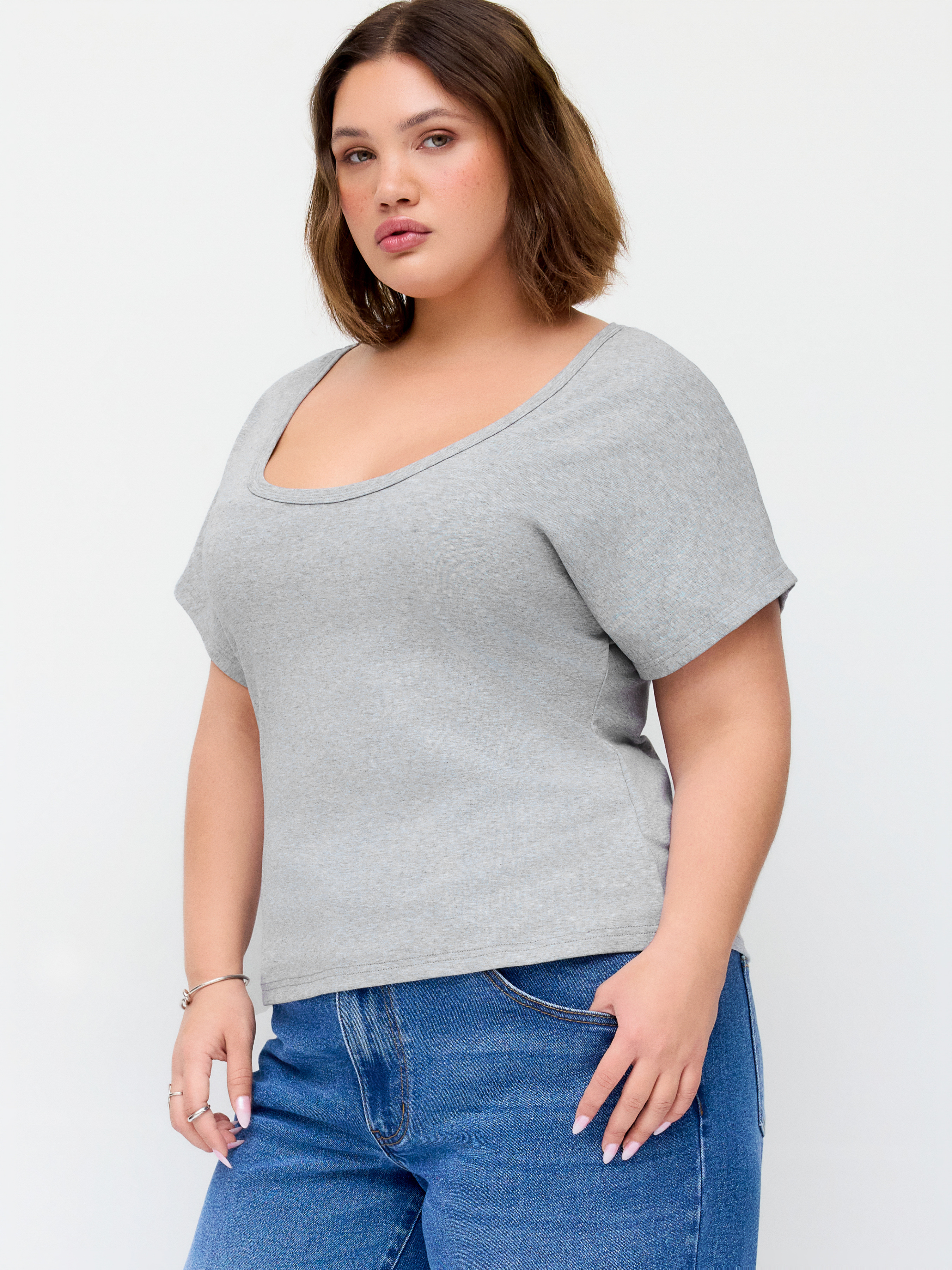 Cotton-blend U-neckline Short Sleeve Tee Curve & Plus