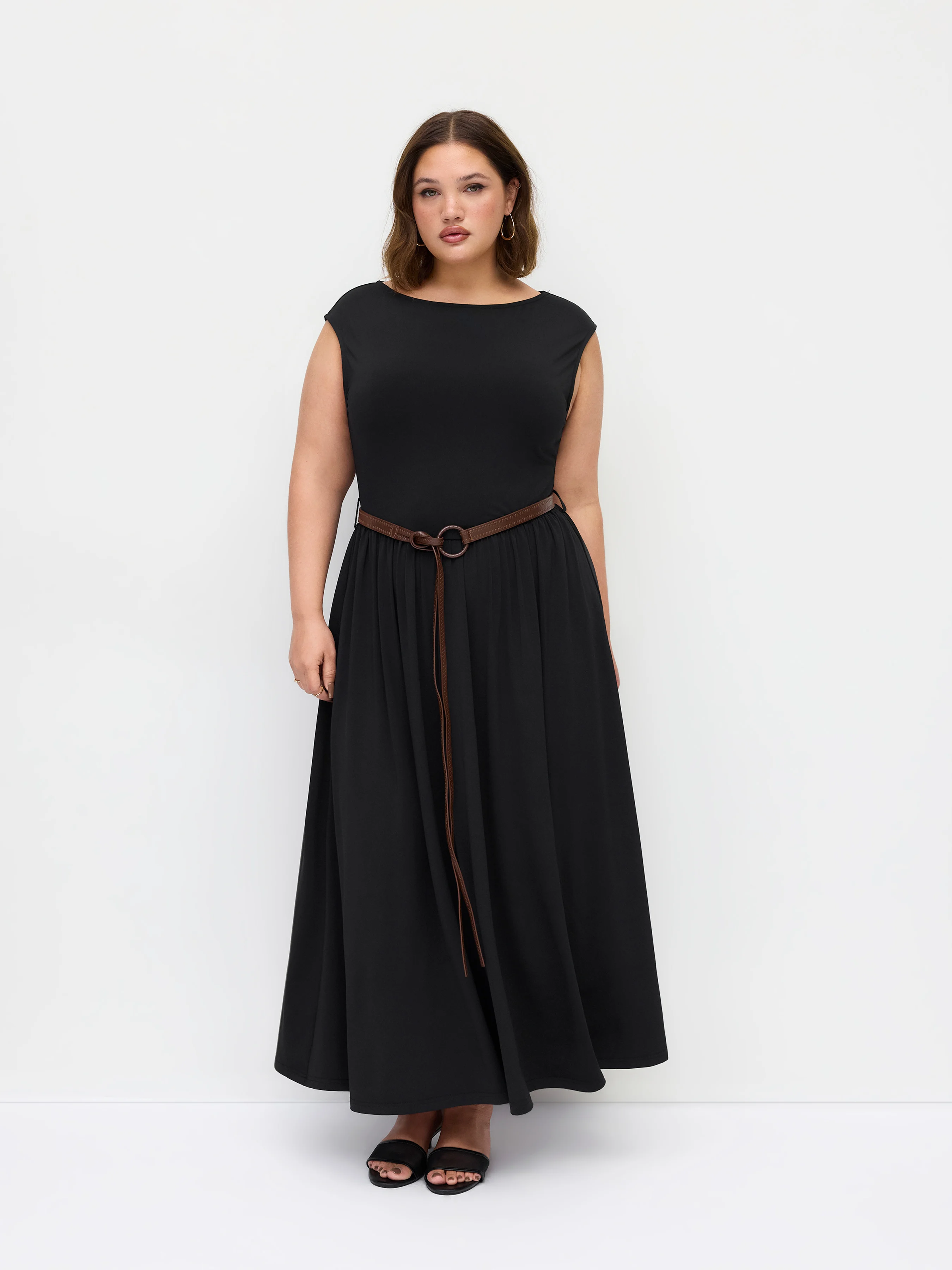 High Stretch Round Neck A-line Maxi Dress With Belt Curve & Plus