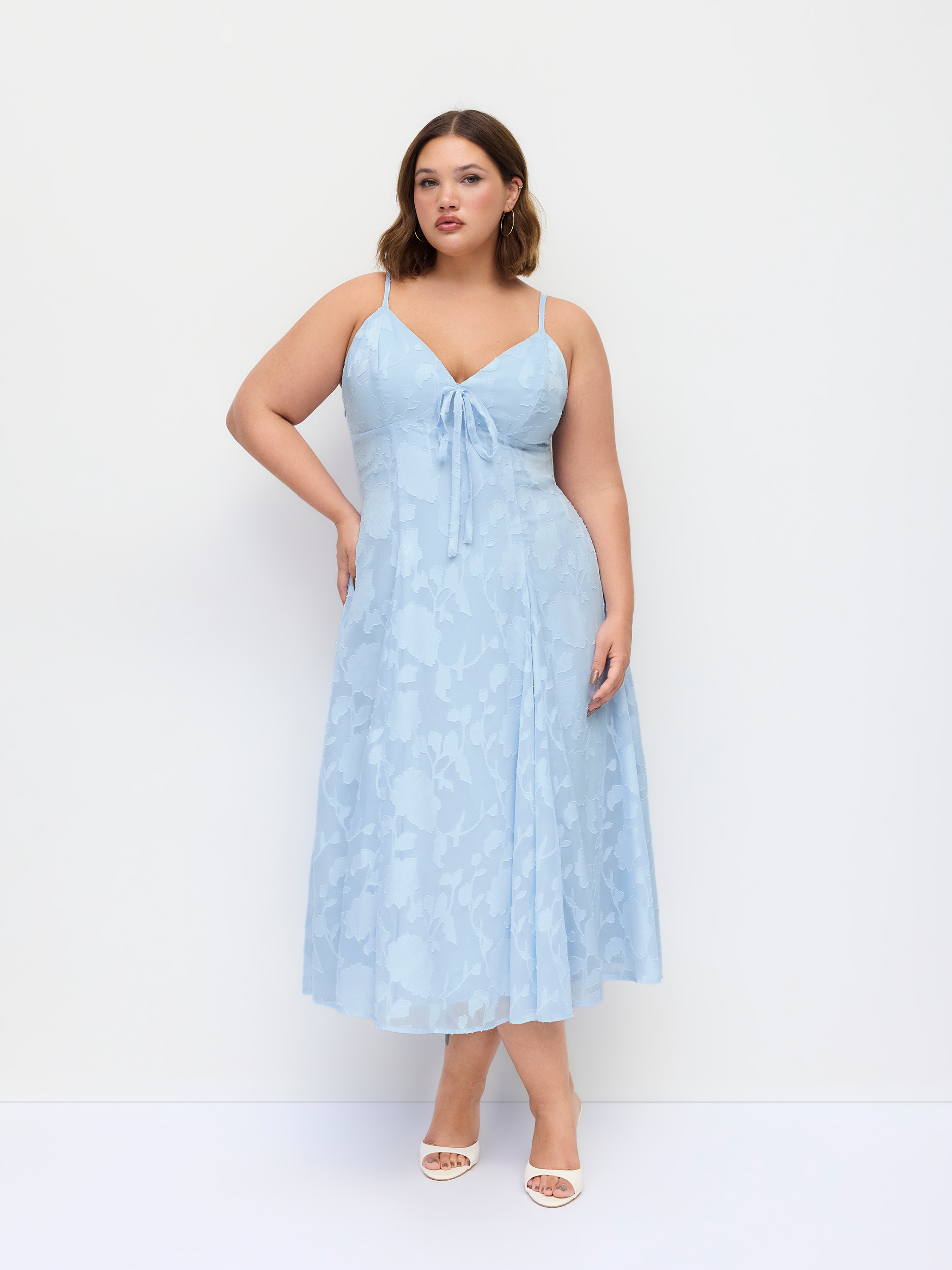 Floral Jacquard V-neck Bowknot Shirred Maxi Slip Dress Curve & Plus