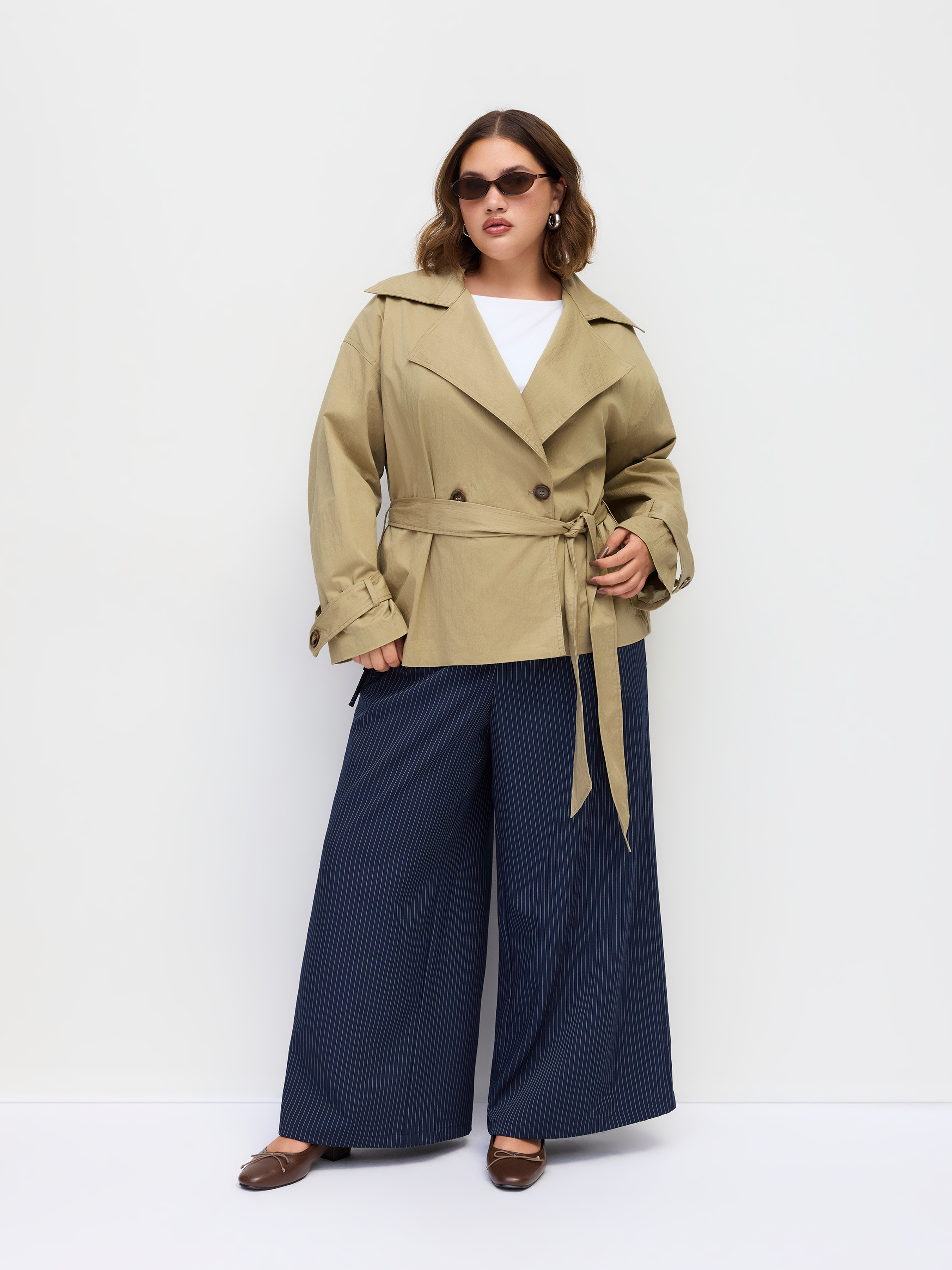 Cotton-blend Collar Long Sleeve Belted Crop Windbreaker Curve & Plus