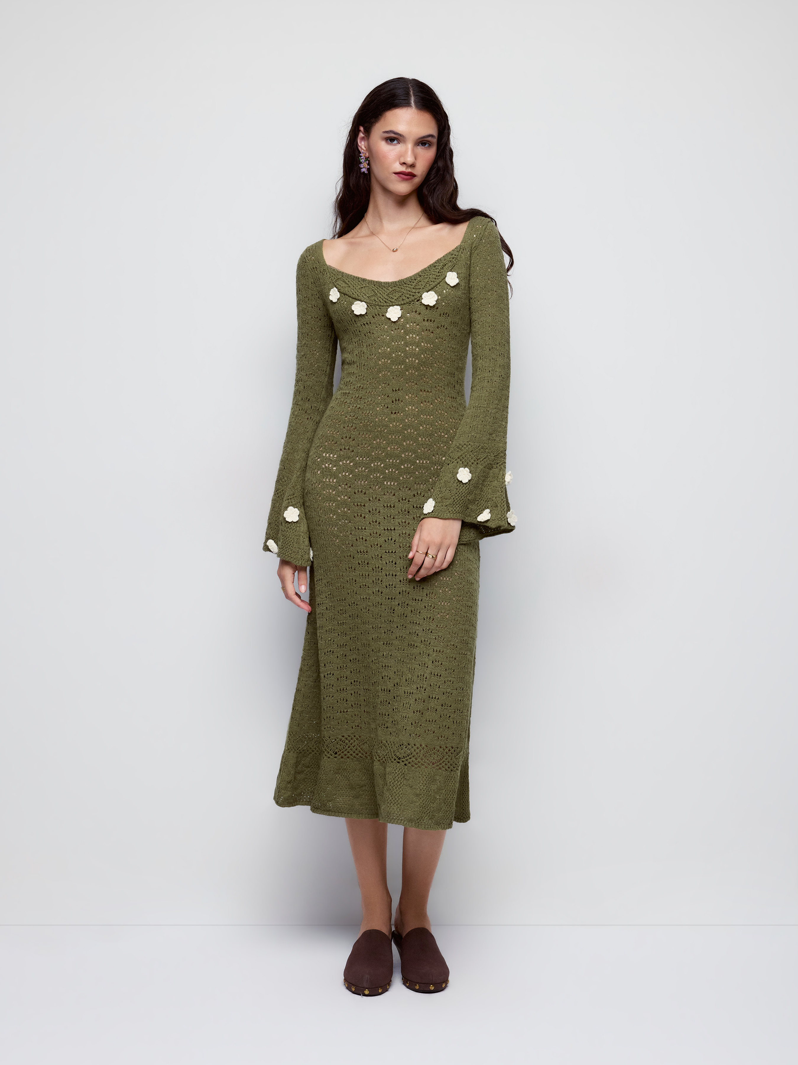 Knit Crochet Floral Sweetheart Neck Bell Sleeve Applique Mermaid Midi Dress