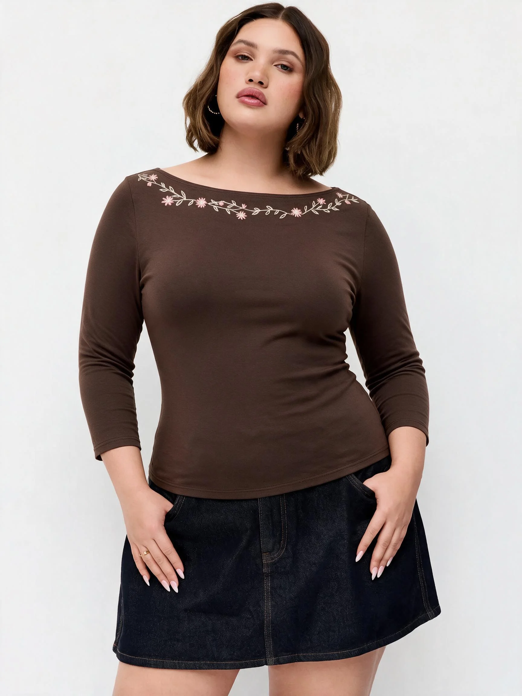 Cotton-blend Floral Embroidery Boat Neck Middle Sleeve Top Curve & Plus