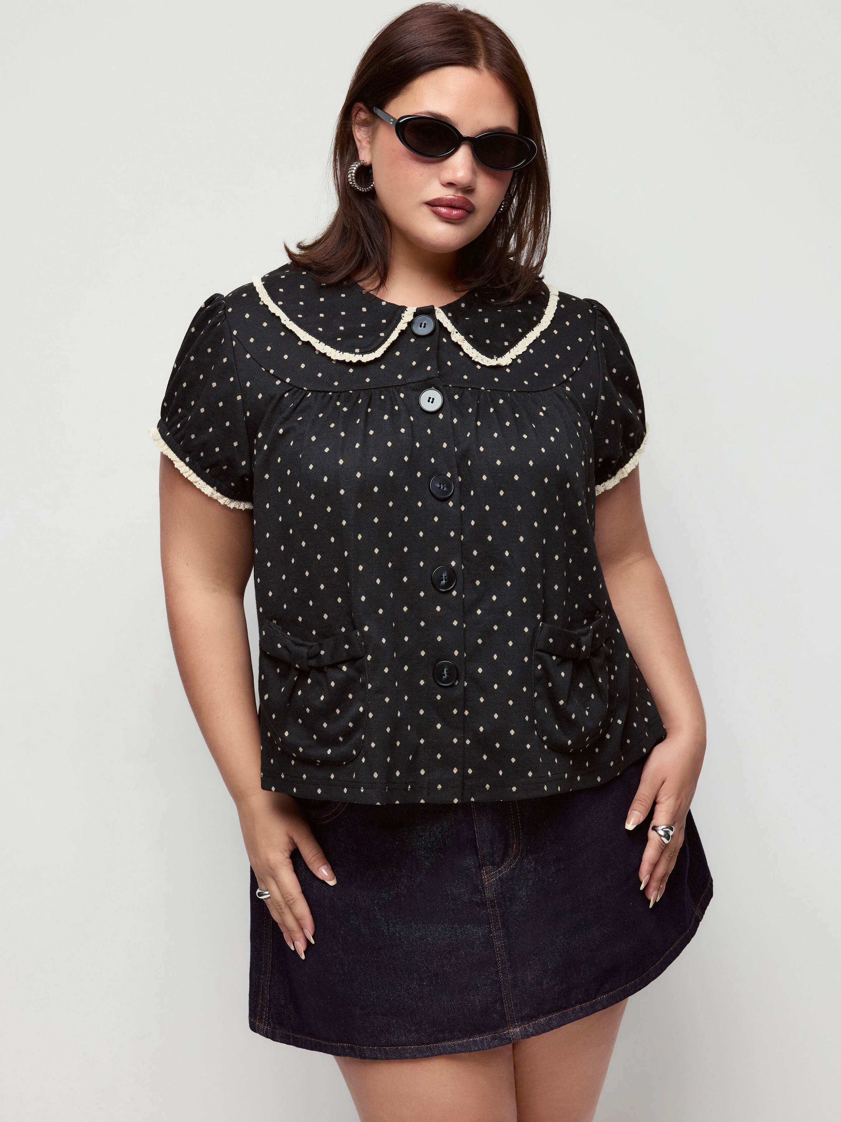 Jacquard Polka Dot Peter Pan Collar Puff Sleeve Ruffled Blouse Curve & Plus