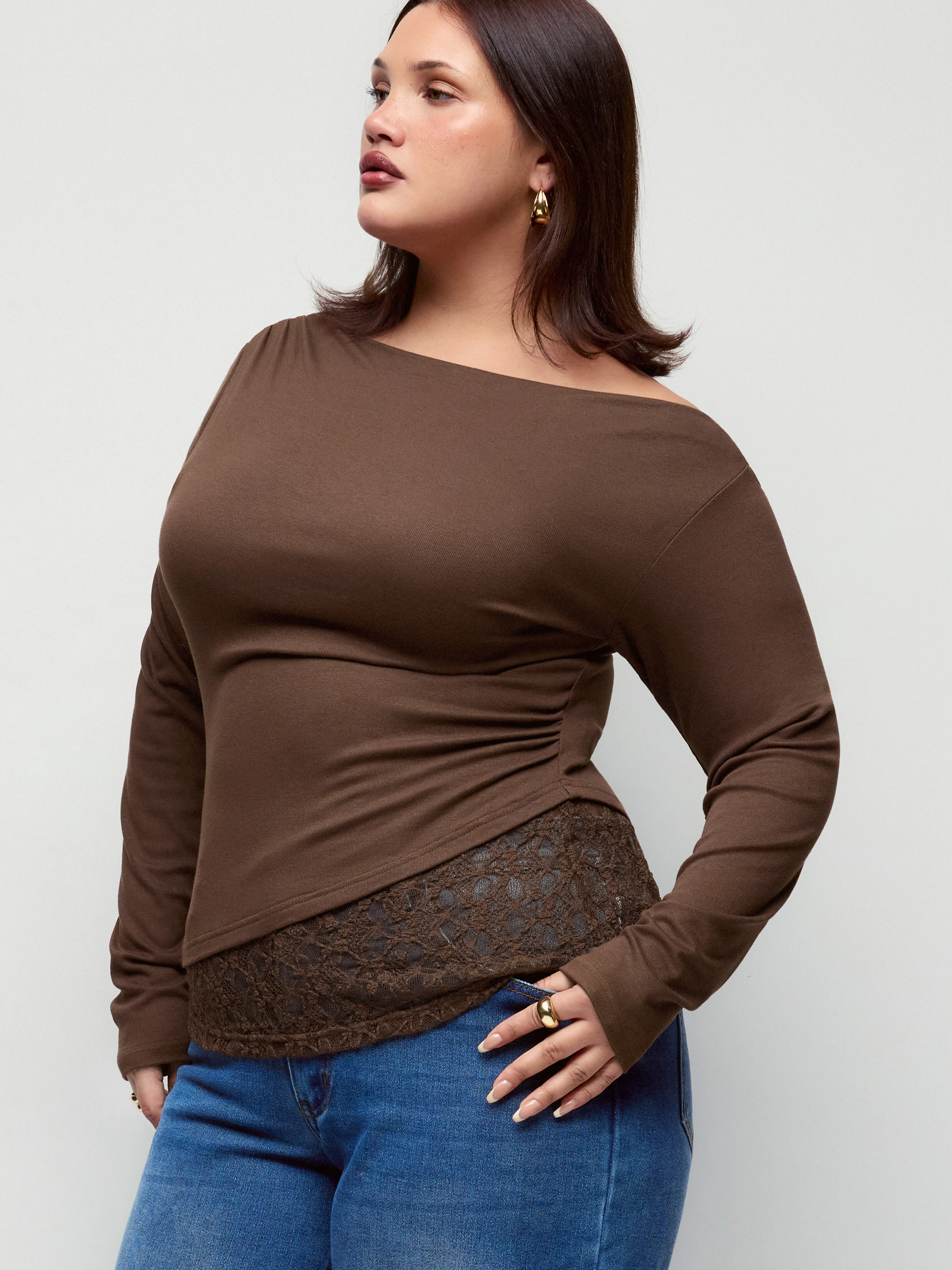 Asymmetrical Neck Long Sleeve Contrasting Lace Ruched Tee Curve & Plus